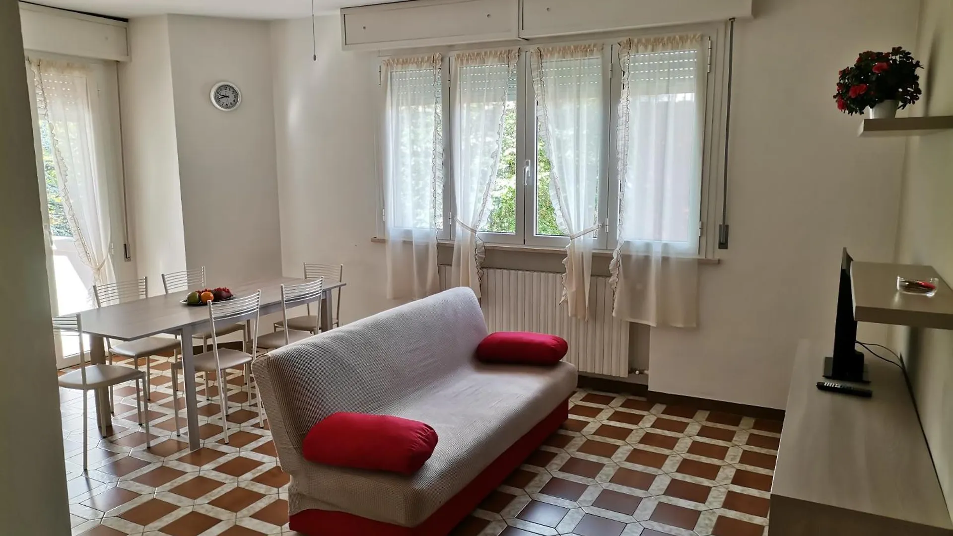 Appartamenti Di Luigia Bellaria-Igea Marina